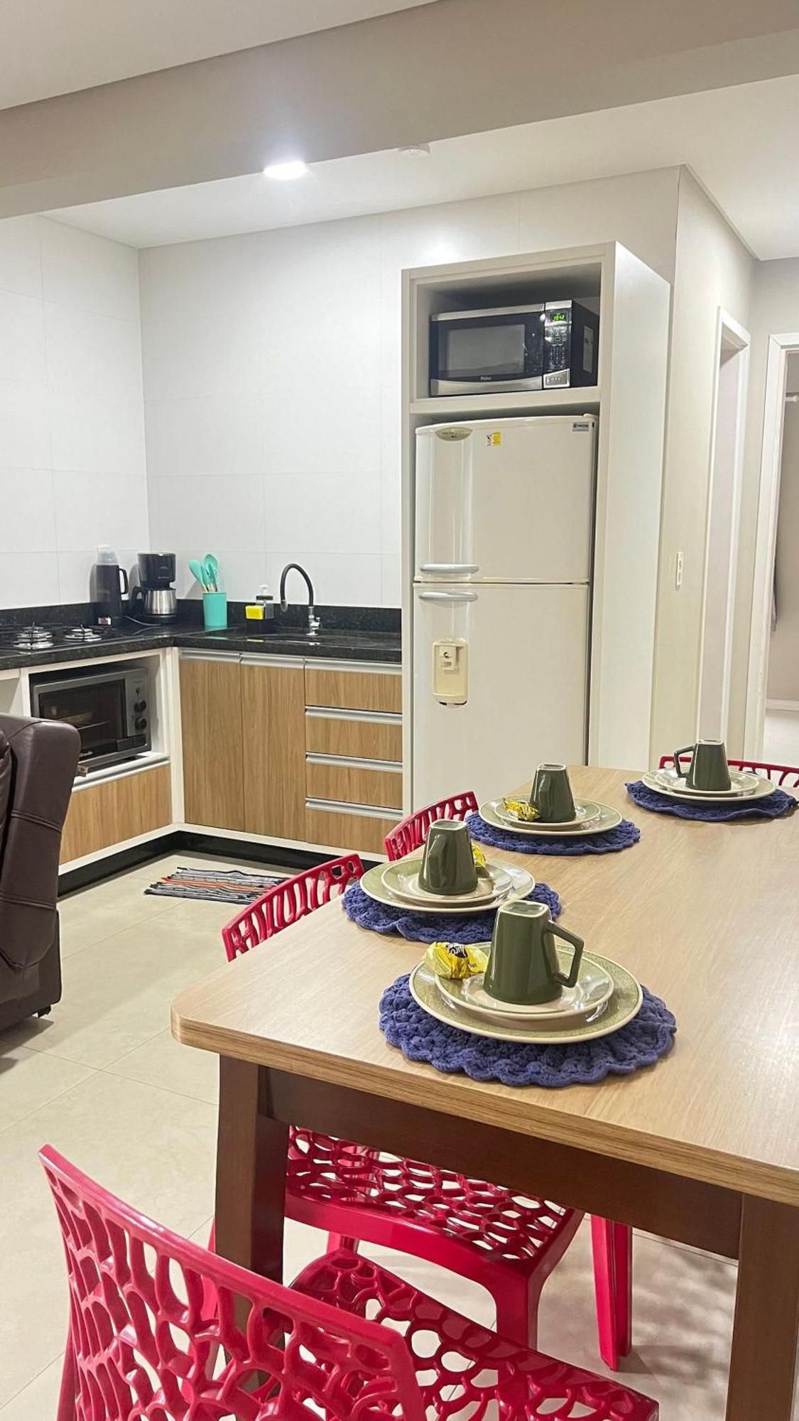Appartement Residencial Tia Dilma à Bombinhas Extérieur photo